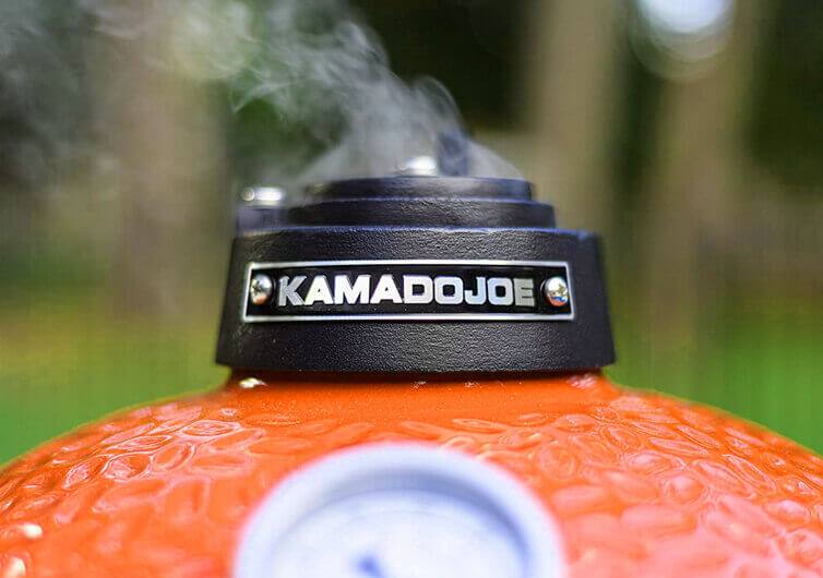 Kamado Joe JOE JR.®WITH CAST IRON STAND Cap