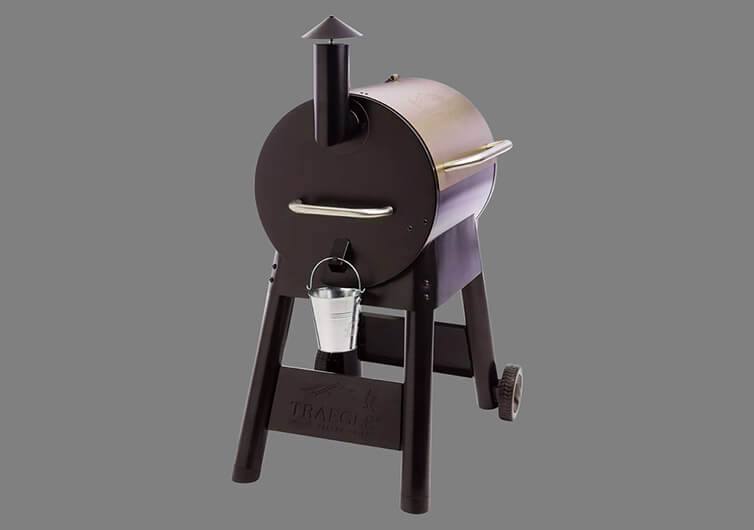 Traeger Pro Series 22 Pellet Grill Side