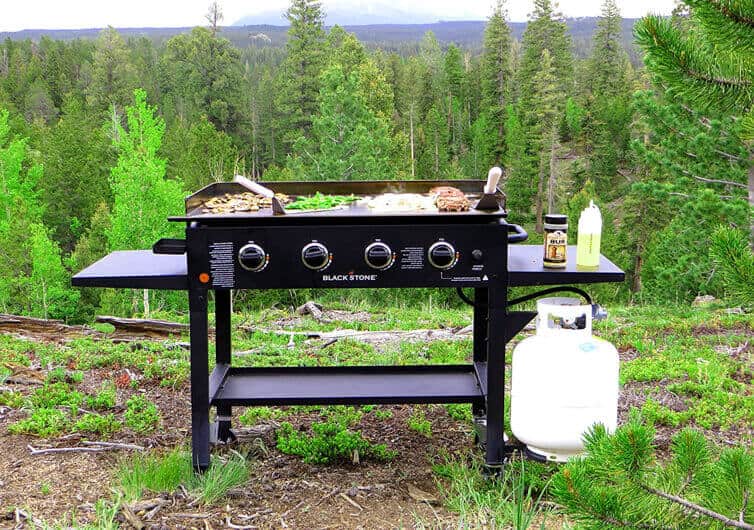 Blackstone 36” Griddle Cooking Station Outside Shot