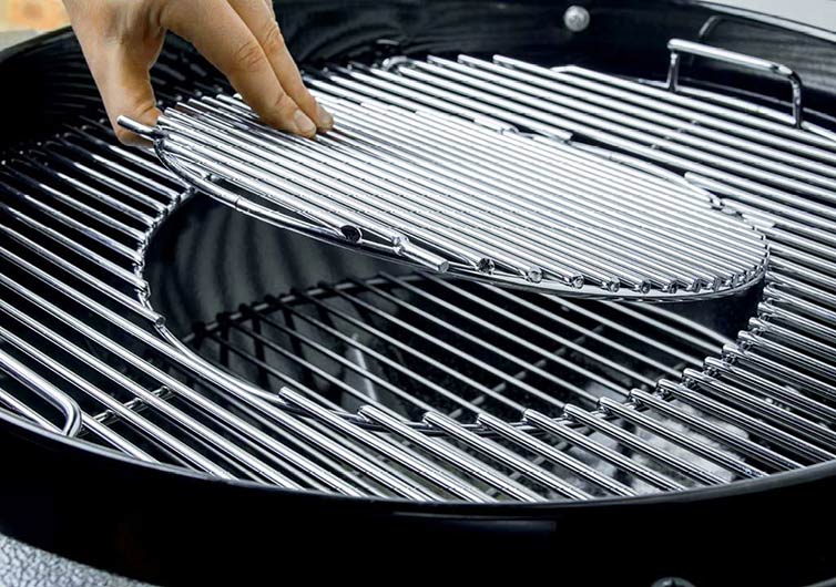 Weber 22" Performer Deluxe Charcoal Grill (With Gas Ignition) Grate